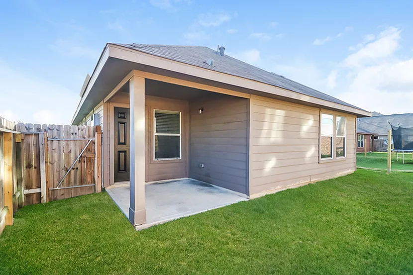 Building Photo - 5618 Plantation Forest Dr