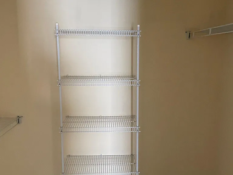 655 Brook Trl — Photo 12