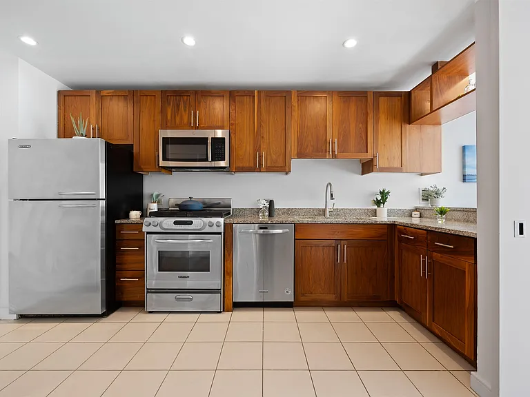 20 Newport Pkwy #906-JC — Photo 7