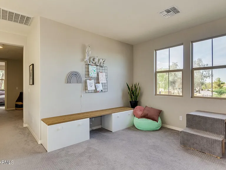 1942 S Sycamore Pl — Photo 9