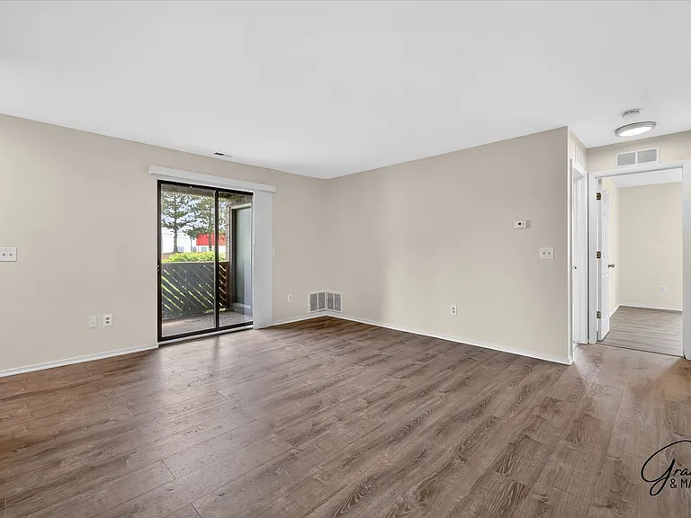 34632 Mercer Ln — Photo 7