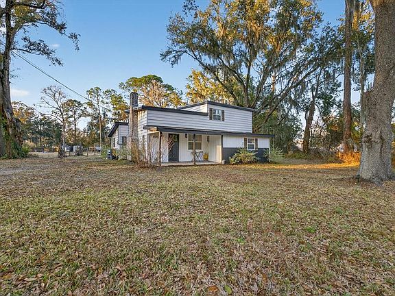 2nd image of 4233 Vinson Rd