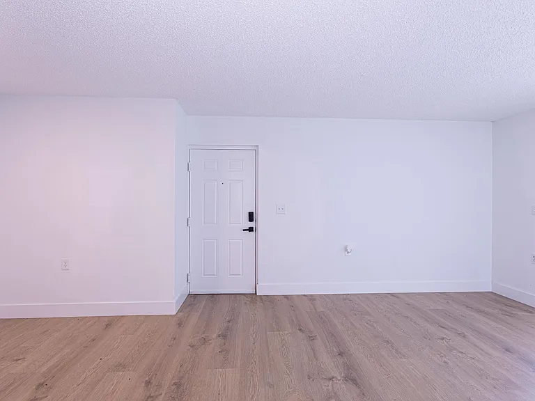 1139 Lake Terry Dr #A — Photo 7