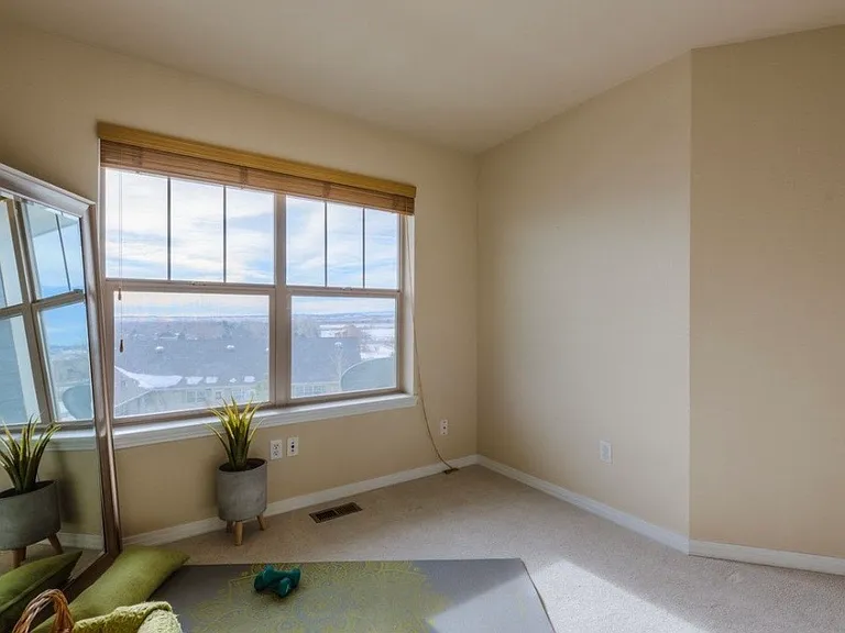 1546 Cottonwood Ave — Photo 23