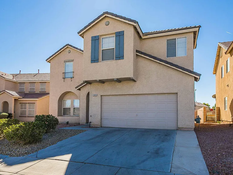 2921 Bayliner Ave — Photo 3