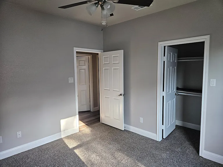 803 Jones St — Photo 4