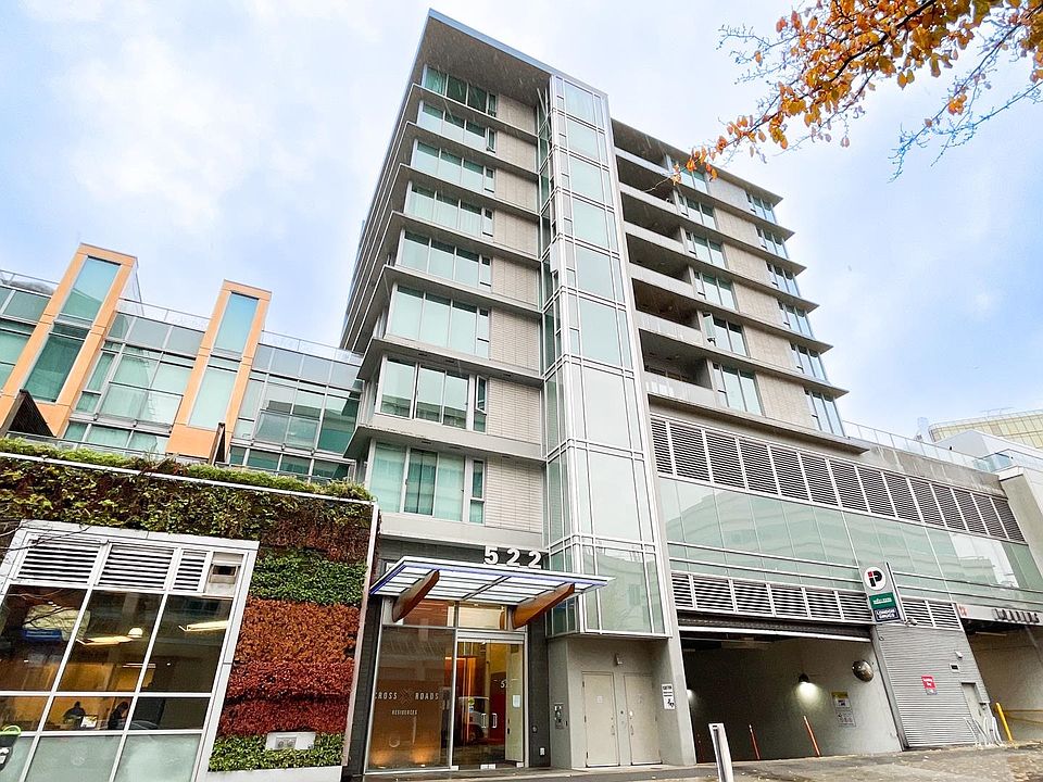 1st image of 522 W 8th Ave #401