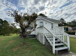 208 N Otrich St, Creal Springs, IL 62922