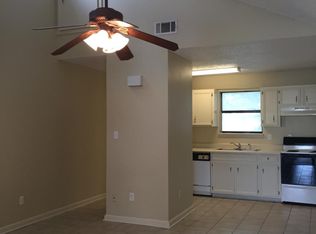 206 Village Square Dr, Broussard, LA 70518