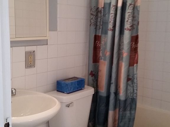 5th image of 3219 Chadwick Dr