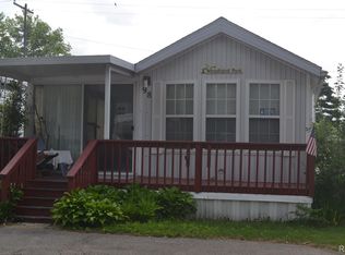 1140 S Ortonville Rd #98, Ortonville, MI 48462