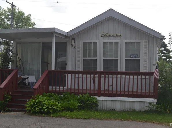 1140 S Ortonville Rd #98, Ortonville, MI 48462