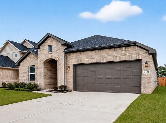 2nd image of 3402 Rolling River Dr