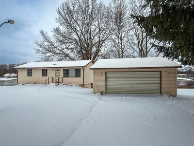 52376 Joy Dr, Dowagiac, MI, 49047