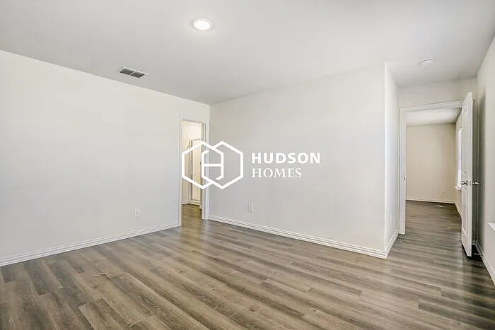 430 Shorty St — Photo 10