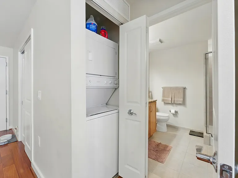 888 N Quincy St #1307 — Photo 7
