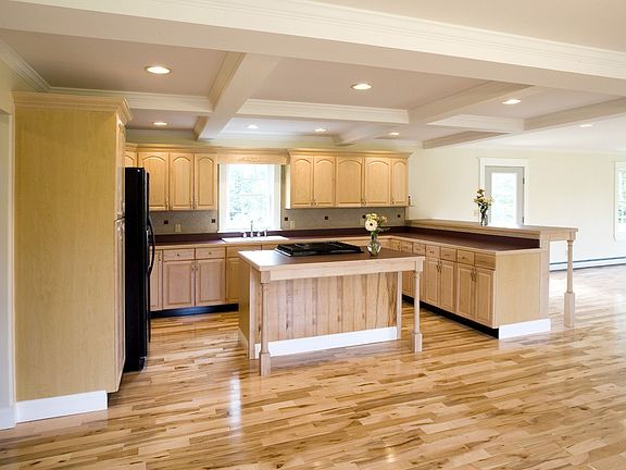 Open Concept w/ Gleaming Hardwood