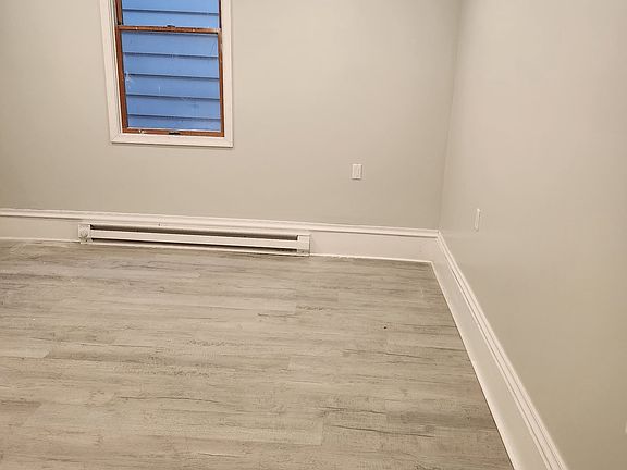 5th image of 407 Kantner St #2