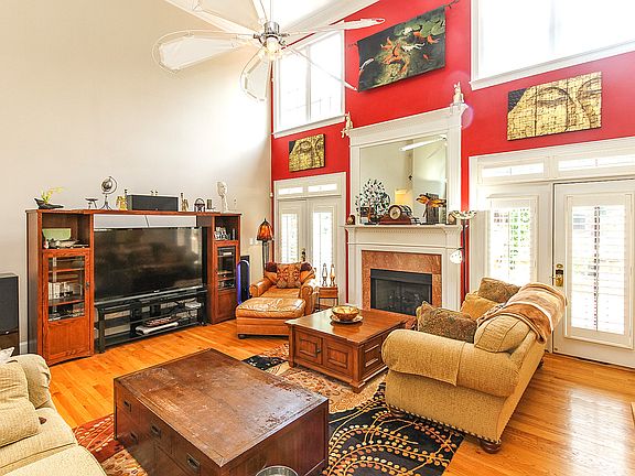 5th image of 3732 Drayton Hall Ln