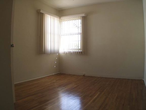 4th image of 1433 21st St APT C