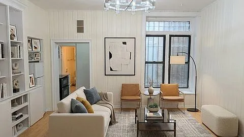 14 W Chestnut St — Photo 2