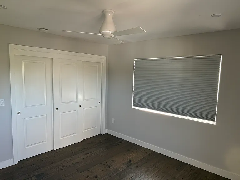 Master Bedroom w/ Ensuite Bathroom