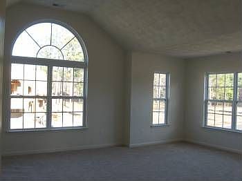 4th image of 8172 Beckwith Dr