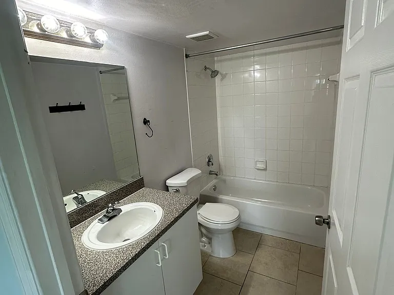 5005 Wiles Rd — Photo 26