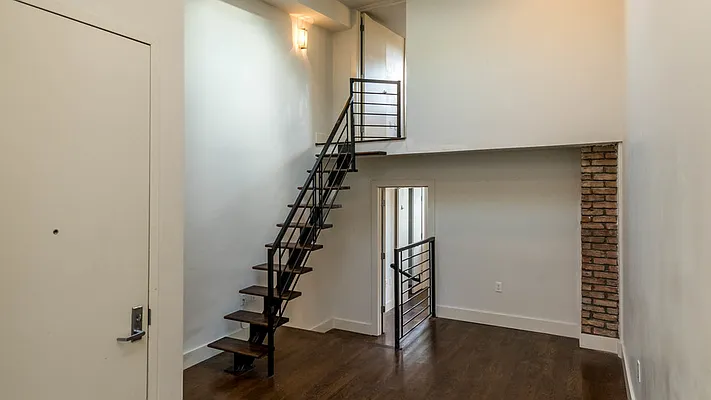 Rented by Nooklyn NYC LLC | media 13