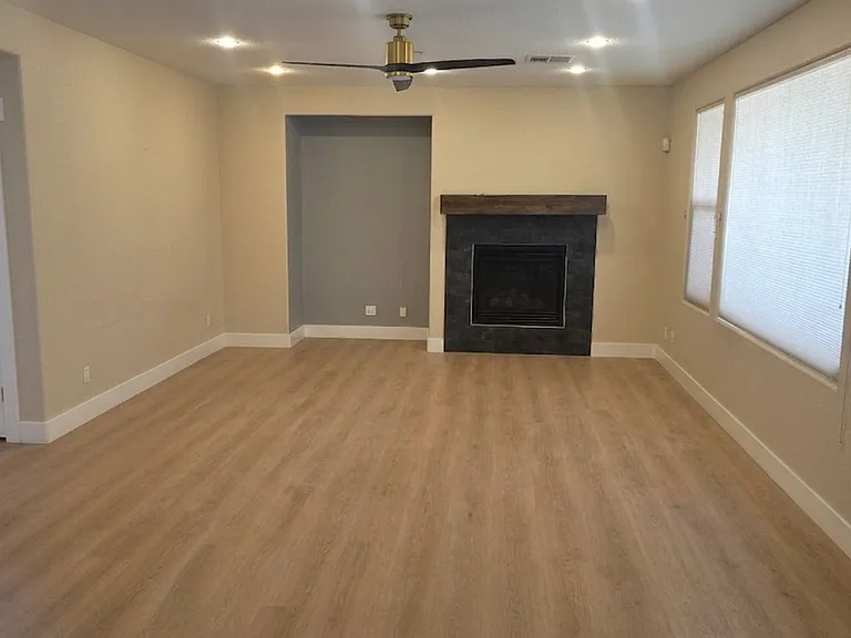 9532 Staff Ln — Photo 10