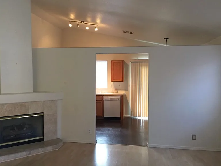 3621 Wild Willow St — Photo 5