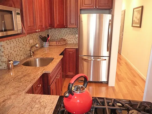 Rented by Maison International | media 12