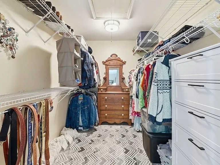2158 Chartley Pl — Photo 30