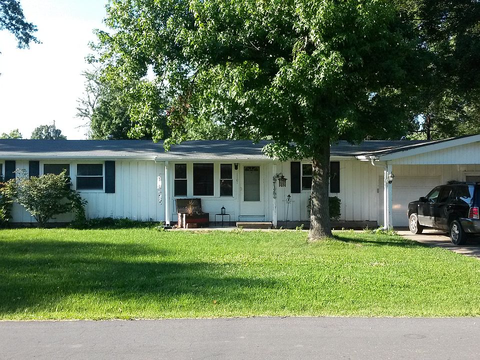 1st image of 1101 Hulen Dr