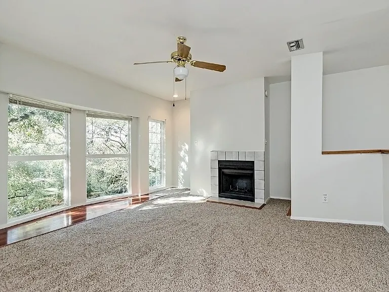204 Marshall St #4 — Photo 6