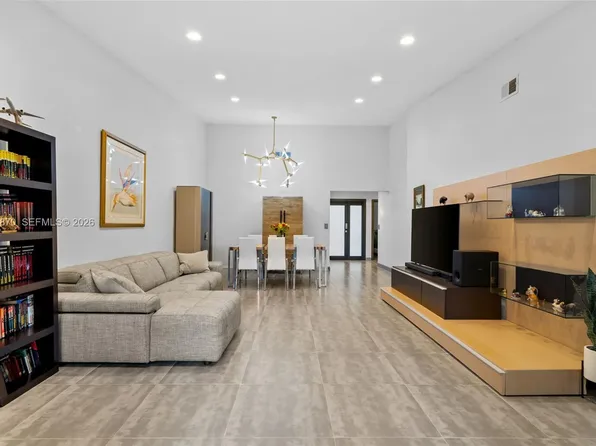 21244 Harbor Way #21321, Aventura, FL 33180