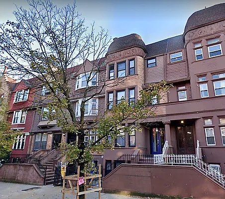 Rented by Nooklyn NYC LLC | media 36