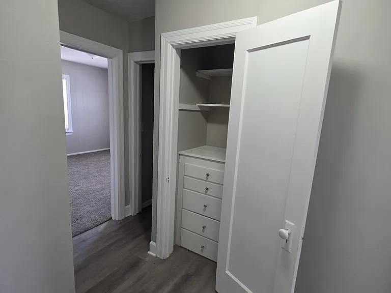 1504 N Summit Ave #1 — Photo 10