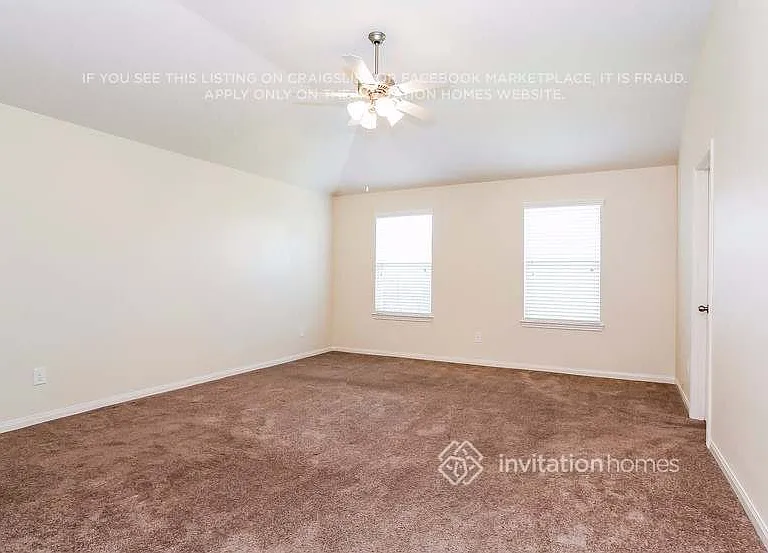 1015 Doubletree Glen Dr — Photo 11