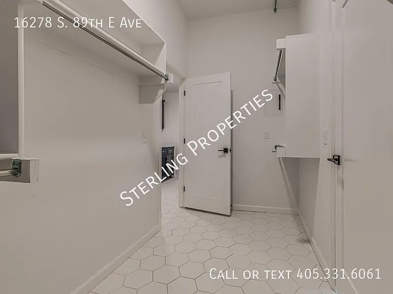 16278 S 89th East Ave — Photo 36