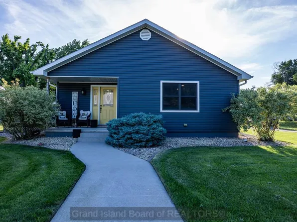 12120 S 2nd St, Ayr, NE 68925