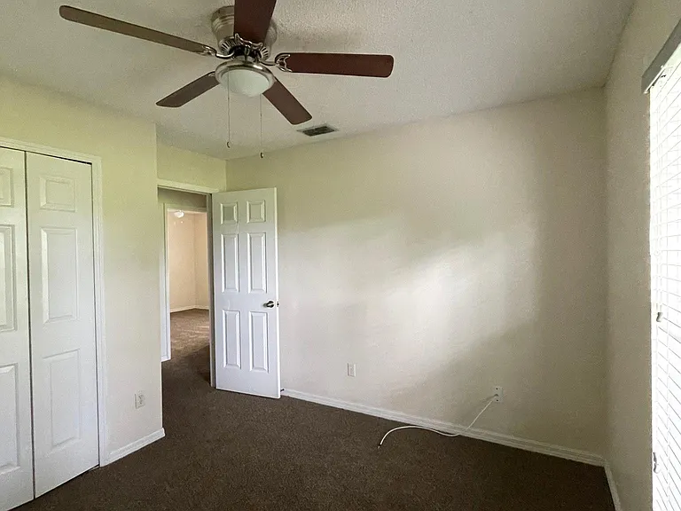 13634 Meadowpark Ave — Photo 19