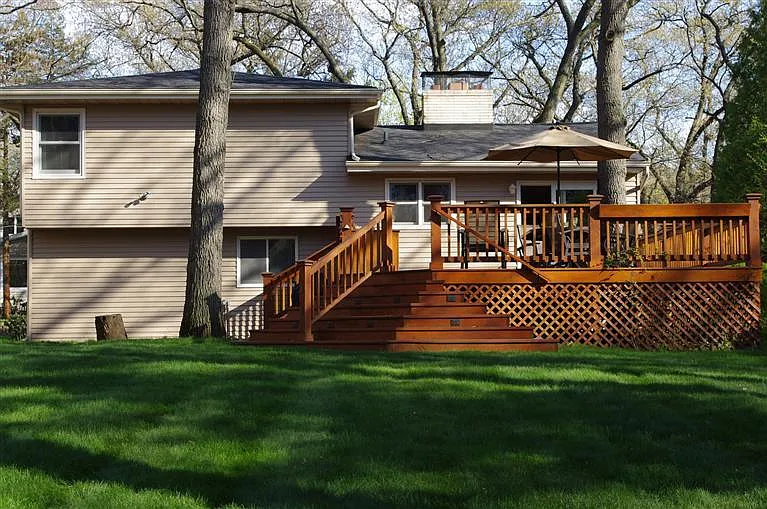 2012 Melrose Dr photo 1