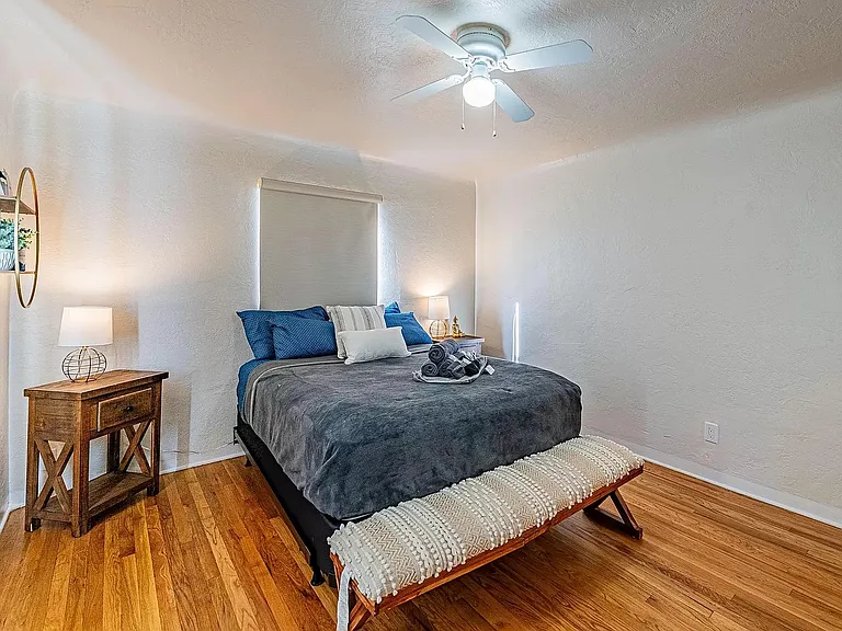 312 Quincy St NE — Photo 11