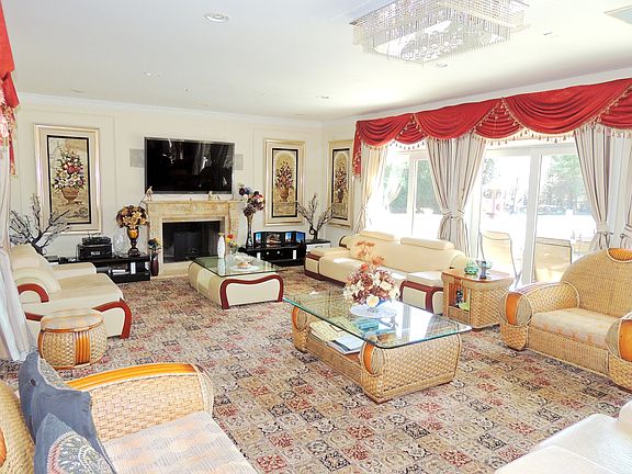 5th image of 86 Stillwell Ln