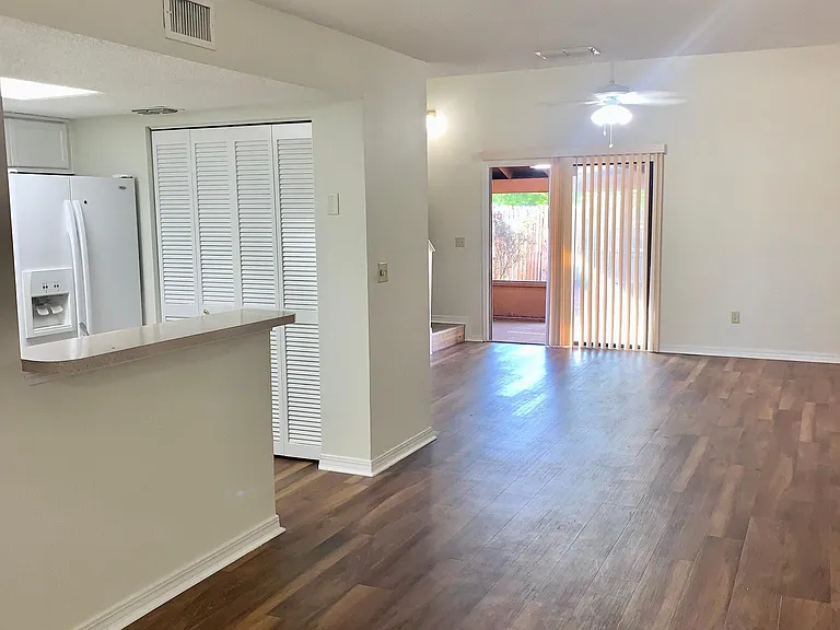 LIVING AREA KITCHEN VIEW EXIT TO BACK YARD
