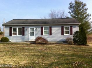 2331 Springfield Dr, Chambersburg, PA
