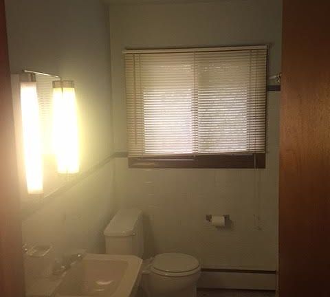 4th image of 3039 California St NE APT 6