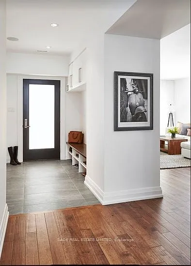38 Baby Point Rd — Photo 12