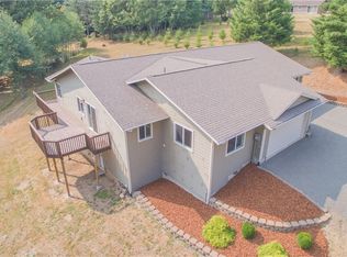 227 Simmons Rd, Kalama, WA 98625